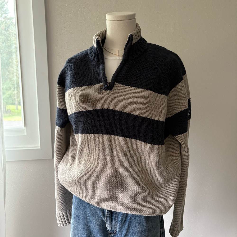 Zip up sweater